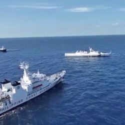 China Kerahkan Kapal Perang ke LCS, Tetangga RI Sekutu AS Siap Melawan