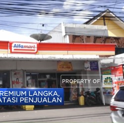 Video: Stok Beras Premium Langka, Toko Ritel Batasi Penjualan