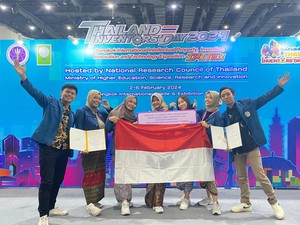 Mahasiswa Unair Raih Medali Emas Internasional Berkat Alat Deteksi Diabetes