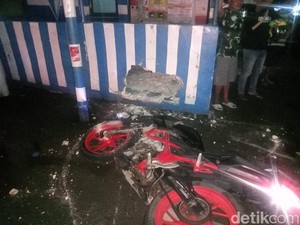 2 Pemuda Mabuk Tewas Setelah Tabrak Pos Polisi di Kupang