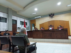 Korupsi Tambang Pasir Besi, 2 Eks Pejabat Dinas ESDM NTB Divonis 5 Tahun