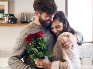 25 Nama Panggilan Romantis untuk Pasangan yang Bisa Kamu Coba