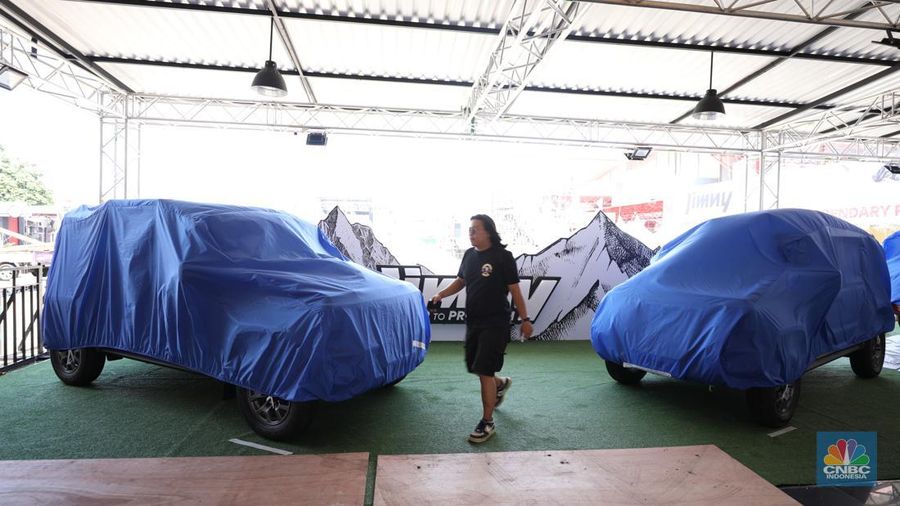 Internasional Motor Show (IIMS), Kemayoran, Jakarta, Selasa (13/2/2024). (CNBC Indonesia/Tri Susilo)