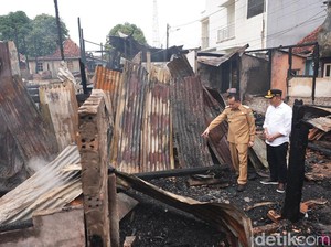 Pj Gubernur Sumsel Dirikan Posko Kesehatan Korban Kebakaran di Palembang