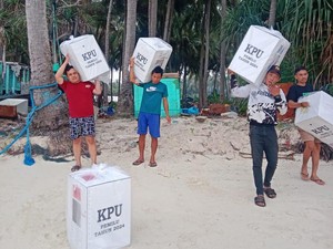 KPU Pangkep Rampungkan Distribusi 500 Kotak Suara ke Pulau Terluar