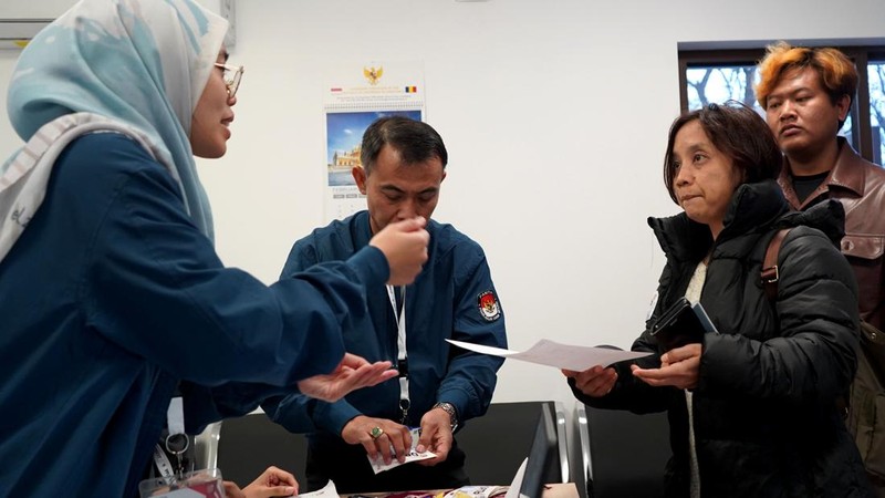 Sejumlah Warga Negara Indonesia di Rumania dilaksanakan lebih awal yaitu pada tanggal 5 hingga 14 Februari 2024. (Dok. KBRI Rumania)