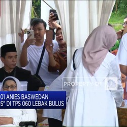Video: Anies Baswedan & Keluarga Nyoblos di TPS 06 Lebak Bulus