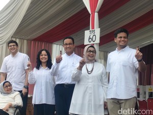 Anies Dapat Surat Suara Rusak, Robek di Bagian Ujung