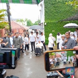 Kronologi Anies Temukan Amplop Rp 200 Ribu di Kantongnya