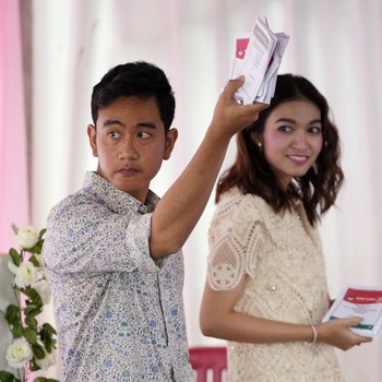 Potret Gibran ke TPS, Jadi Peserta Pilpres yang Terakhir Nyoblos