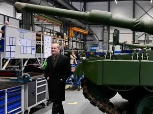 Pidato Trump Paksa Jerman Benahi Postur Pertahanan-Militernya