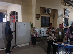 Anies-Ganjar Kalah di TPS Ketua PDIP dan NasDem Kepri