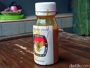 Merawat Tradisi, TPS Benda Kerep Cirebon Gunakan Tinta Kunyit