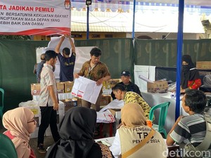 Sempat Ditunda, Penghitungan Suara di 5 TPS Cibangkong Bandung Dilanjut