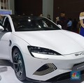 Mobil Listrik Lagi Menggila, Penjualan Naik 25% di 2024