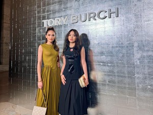 Gaya Memukau Cinta Laura dan Natasha Wilona di New York Fashion Week, Intip Detailnya