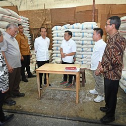 Pemilu Selesai, Bantuan Beras Jokowi Meluncur Lagi
