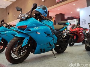 Motor Listrik Viral yang Dipakai Gibran Kampanye Dijual Rp 75 Juta di IIMS 2024