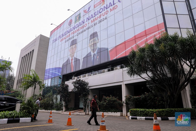 Rumah Pemenangan Tim Nasional Anies Baswedan-Muhaimin Iskandar (AMIN) di Jakarta, Kamis (15/2/2024). (CNBC Indonesia/Faisal Rahman)