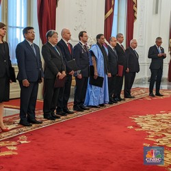 Jokowi Tiba-Tiba Terima 9 Duta Besar di Istana, Ada Apa?