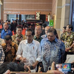 Jokowi Akui Sudah Bertemu Berempat dengan Prabowo-Gibran Semalam!