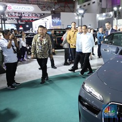 Bocoran Airlangga Hartarto, BMW Bakal Investasi Mobil Listrik di RI