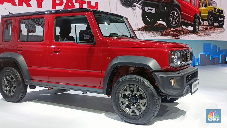 PT Suzuki Indomobil Sales (SIS) resmi meluncurkan produk SUV legendaris yaitu Suzuki Jimny 5-door dalam pameran otomotif Indonesia International Motor Show (IIMS) 2024 yang digelar di JIExpo Kemayoran, Jakarta. (²©²ÊÍøÕ¾/Ferry Sandi)