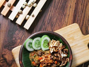 Huaah! Tersambar Pedasnya Oseng-Oseng Lezat di 5 Tempat Ini