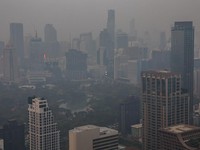 Tetangga RI Tiba-Tiba WFH Lagi, Bencana Ini Biang Keroknya