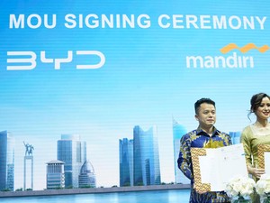 Bank Mandiri Gandeng BYD Dukung Perluasan Ekosistem Kendaraan Listrik RI