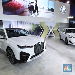 Siap-Siap, Ini Jenis Mobil-Motor Bisa Masuk Daftar Barang Kena PPN 12%