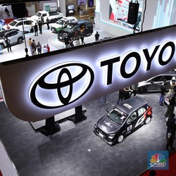 Toyota-Daihatsu di Negara Tetangga