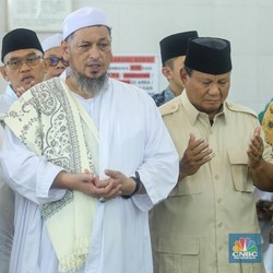 Prabowo Usai 'Nyekar' ke Makam Habib Ali Kwitang: Saya Sering ke Sini