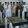 Prabowo Ziarah ke Makam Habib Ali Kwitang, Warga Teriak Presiden