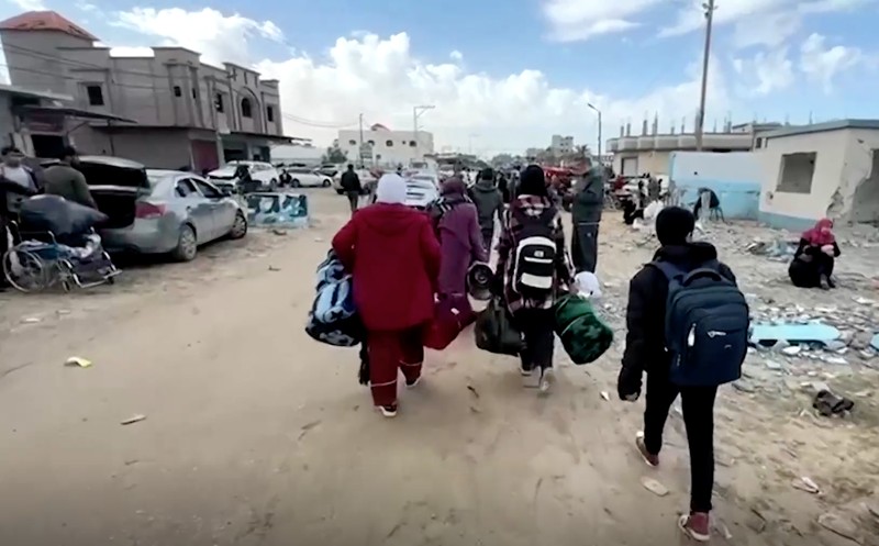 Israel serbu rumah sakit Al Nasser di Rafah, Gaza Selatan, Kamis (15/2/2024). (REUTERS) Israel serbu rumah sakit Al Nasser di Rafah, Gaza Selatan, Kamis (15/2/2024). (REUTERS)