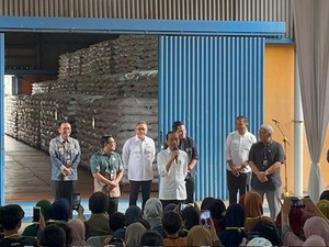 Jokowi: Negara Lain Nggak Ada Bantuan Beras Seperti Kita