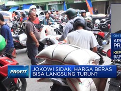 Video: Jokowi Sidak ke Pasar, Stok & Harga Beras Terjamin Aman?