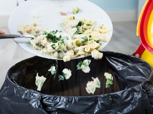 Kisah Sedih Ini Bikin Netizen Tak Mau Buang-buang Makanan Lagi