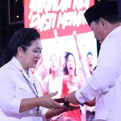 Kisah Hidup Titiek Soeharto, Nikahi Anak Dosen Hingga Berbisnis Semen