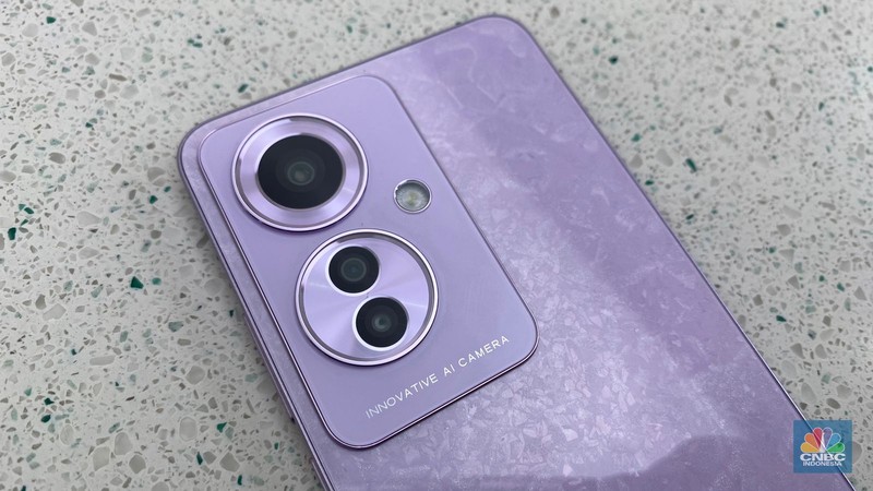 Oppo Reno 11 F. Oppo Reno 11 F. (CNBC Indonesia/Novina Putri Bestari)