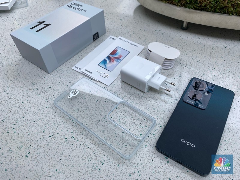 Oppo Reno 11 F. Oppo Reno 11 F. (CNBC Indonesia/Novina Putri Bestari)