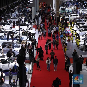 Potret Canggih Mobil China di IIMS, Alphard-Lexus Bisa Lewat