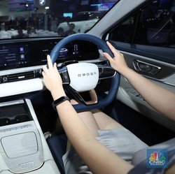 Sah! Impor Mobil Listrik Bebas Bea Masuk