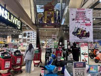 Transmart Full Day Sale Hadir Sabtu-Minggu, Diskon Hingga 50%+20%