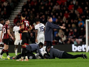 Kapten Luton Sudah Pasrah Meninggal Usai Henti Jantung di Lapangan