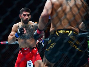 Ilia Topuria Raja Baru UFC yang Belum Ternoda