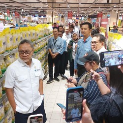 Zulhas Ungkap Kapan Stok Beras Mulai Normal, Bagaimana Menurut BPS?