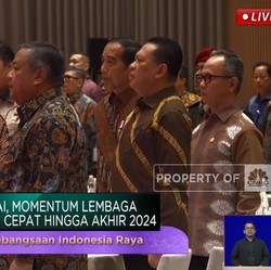 Video: Bos OJK Yakin Industri Keuangan Kembali Lari Kencang