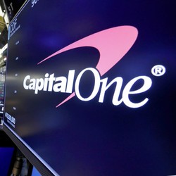 Bank AS Capital One Caplok 2 Perusahaan Kartu Kredit Rp 54,78 T