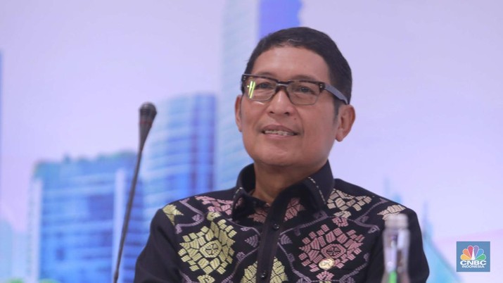 Kepala Eksekutif Pengawas Pasar Modal OJK Inarno Djajadi. (CNBC Indonesia/Muhammad Sabki)